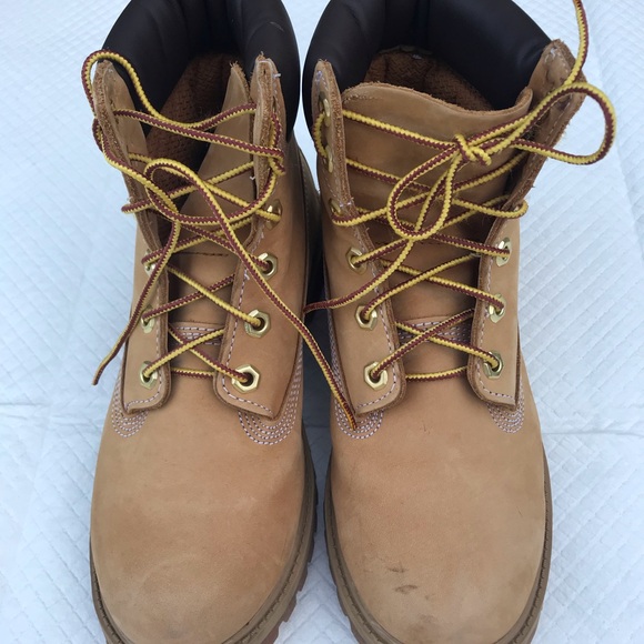 Timberland Women/Junior Lugs Ankle Boot - Picture 6 of 9